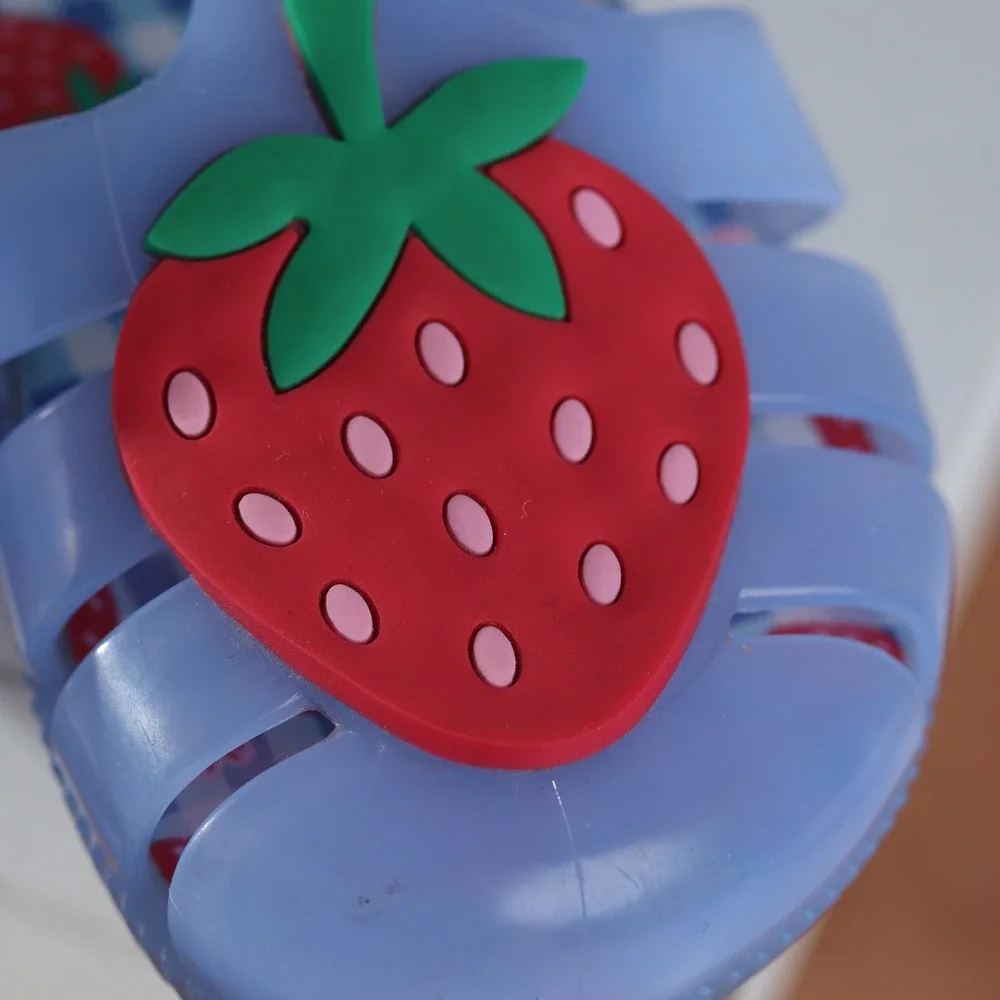 Happily Grey Kids Blue Strawberry Jelly Sandals Gingham Print Size 8 USA HX-1831